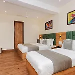 Fabhotel Airport Palace - Nr International Airport Hotel