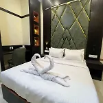 Sky Suite-sahar Cargo And Intl Airport