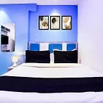 Collection O Goregaon Near Film Formerly Cupid 3*
