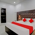 O Nithyanand Hotel 3*
