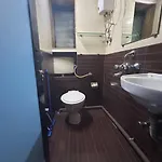 Exclusive On Linking Road Apartment