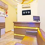OYO 42395 Asma Hotel