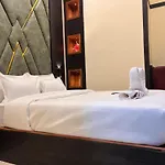 Hotel Sky Suite-Sahar Cargo And Intl Airport