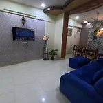 Private 2 Bedroom Cosy Apt Nr Vivanta Malad West