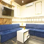 Sky Suite-sahar Cargo And Intl Airport *