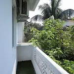 Locomo Mini - 9 Mins From Airport * Mumbai