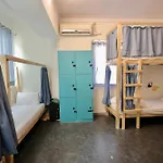 Hostel Locomo Mini - 9 Mins From Airport