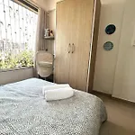 Marita 701 Bandra Beauty 2 Bed 2 Bath Sea View Parking