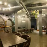 Treebo Hiramani Parel Lalbaug