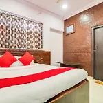 Collection O Sher E Punjab Andheri Hotel 3*