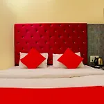 Collection O Goregaon West
