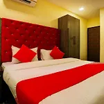 Collection O Goregaon West