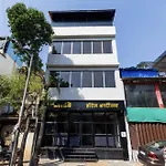 Hotel Artilla Mumbai