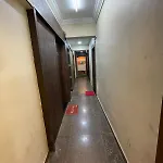 6th Floor 1bhk Close To Bkc Apartment