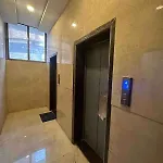 Ivy Splendour Blu Private Studio, Oshiwara, *