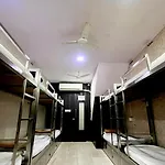 Hotels Serenity Ac Dormitory