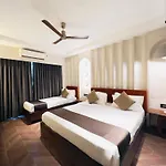 White Pearl - Colaba