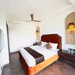 White Pearl - Colaba Hotel