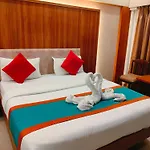 Sahar International Hotel 3*
