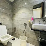 Liwa - Nr Nesco & International Airport 3* Mumbai