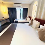 White Pearl - Colaba