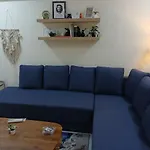 Villa Vienna - 1 Bedroom 2Bed-2Bath Modern Comfort