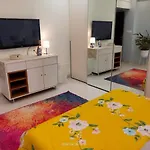 Casa Aloha - Stylish Luxe 2bed 3bath Luxury * Mumbai