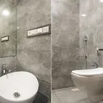 Blue Executive Near Chhatrapati Shivaji International Airport Hotel Mumbai