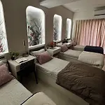 Starlivinn - Students Hostel Yearly Stays
