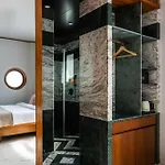 The Kin Hotel