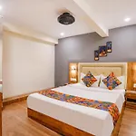 Hotel Z-A-R-A Park Goregaon West