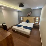 Hotel Z-A-R-A Park Goregaon West