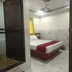 Samrat Palace 2 Hotel