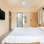 Treat Homes Service Apartment In Bkc Sindhuratna 701