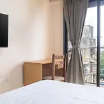 Apartment Treat Homes Service In Bkc Sindhuratna 701 *