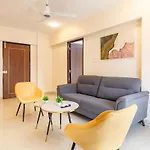 Treat Homes Service In Bkc Sindhuratna 701 Apartment