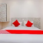 Hotel O Blue Pearl Residency Near Chhatrapati Shivaji International Airport