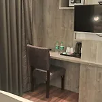 Shine Hospitality Boutique Hotel Mumbai