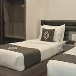 Shine Hospitality Boutique Hotel 3*