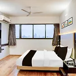 Super Townhouse Bombay Exhibition Centre Goregaon