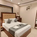 Amber Palace Hotel 3*