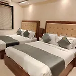 Amber Palace 3*