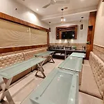 Amber Palace 3*