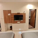 Hotel Amber Palace 3*