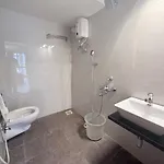 Coastal Chic - 10min From Airport