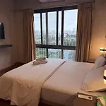 Coastal Chic - 10min From Airport