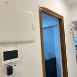 Coastal Chic - 10min From Airport Apartment Mumbai