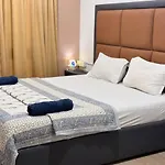 Apartment Coastal Chic - 10min From Airport Mumbai