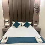 Hotel Sahara Residency