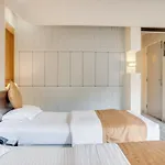 Welcome Hotel